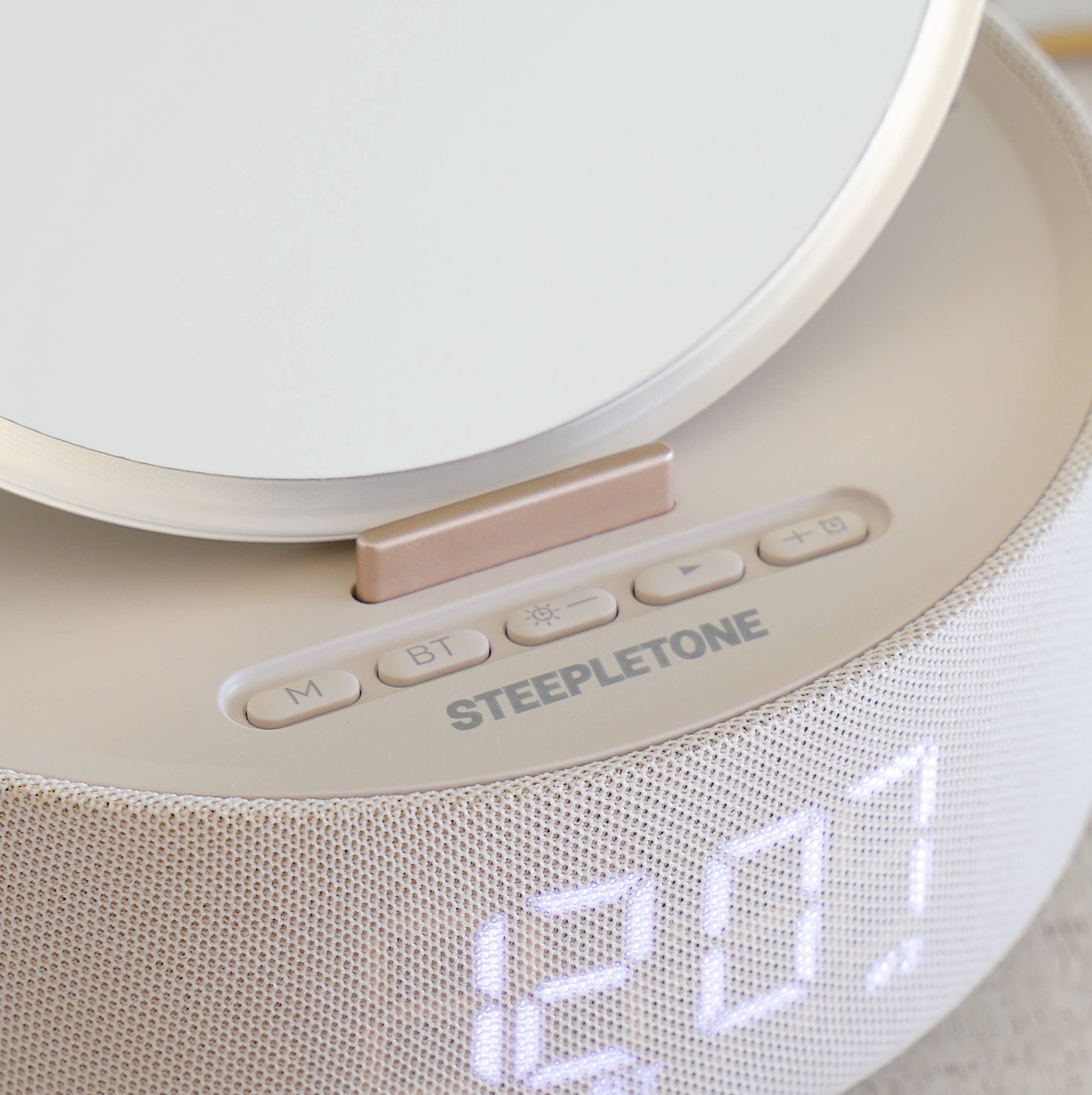 Steepletone  GLOW - Mirror, Bluetooth Speaker, Clock & Wireless Charger