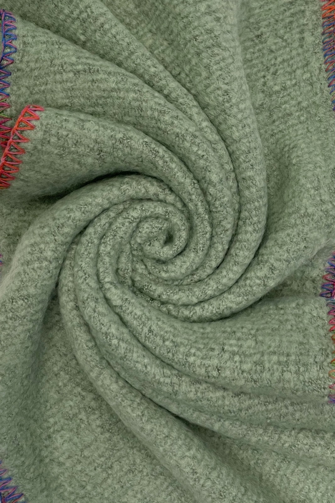 Green Contrast Stitch Wool Diagonal Edge Scarf