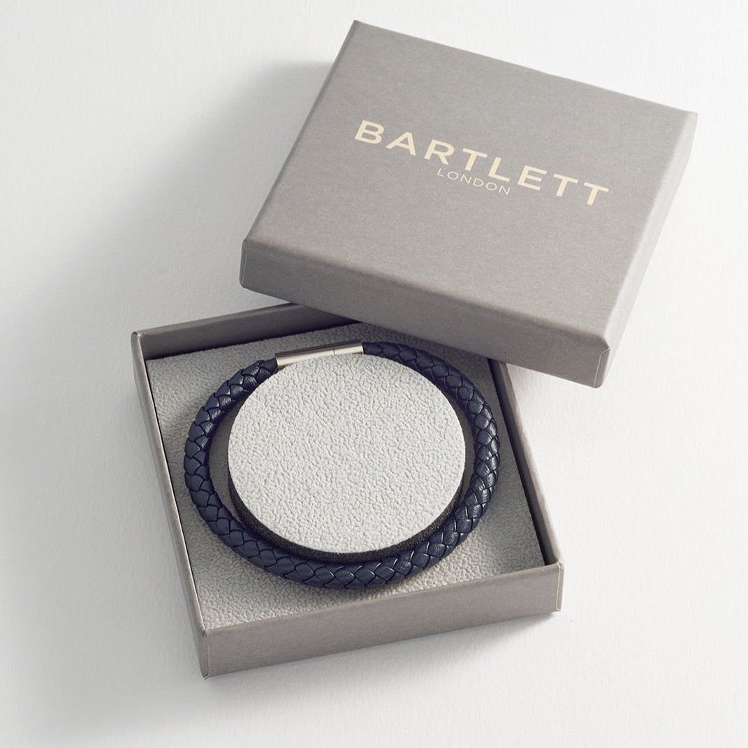 Bartlett  Navy Leather Single Wrap Magnet Bracelet