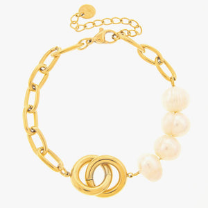 Mira Mira Large Pearl and Linked Circles Gold Plated Stainless Steel Bracelet