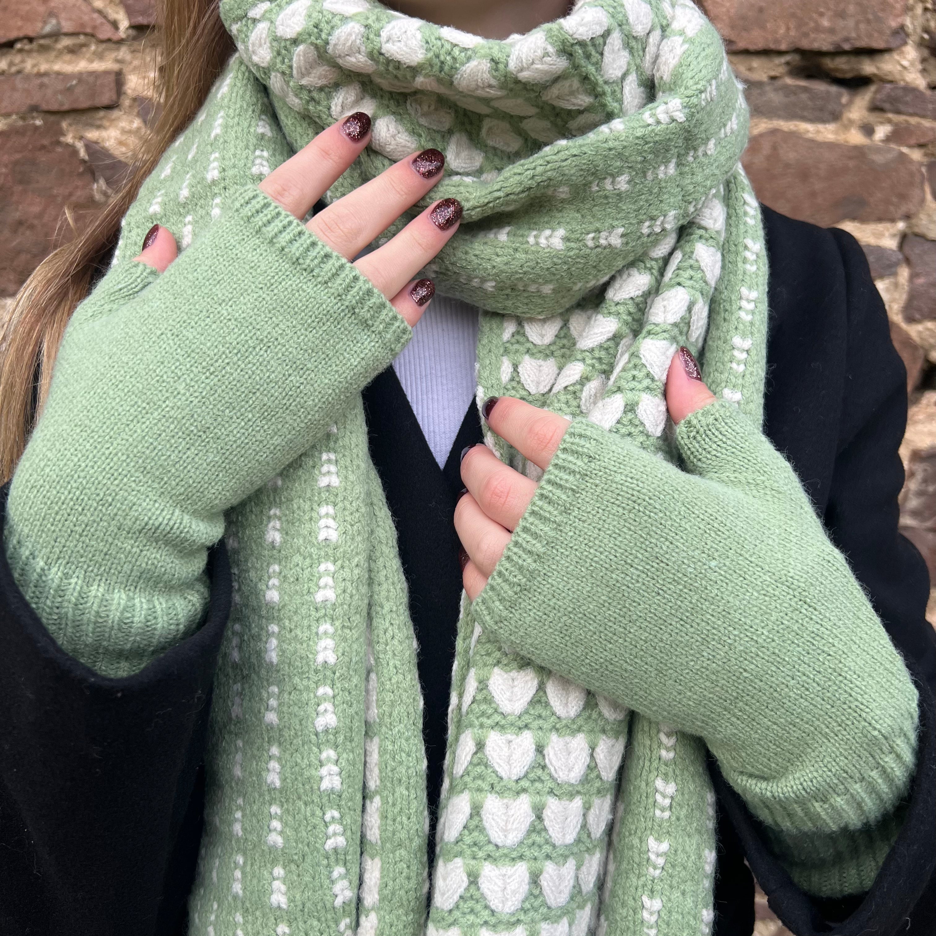 Green Knitted Hearts Scarf