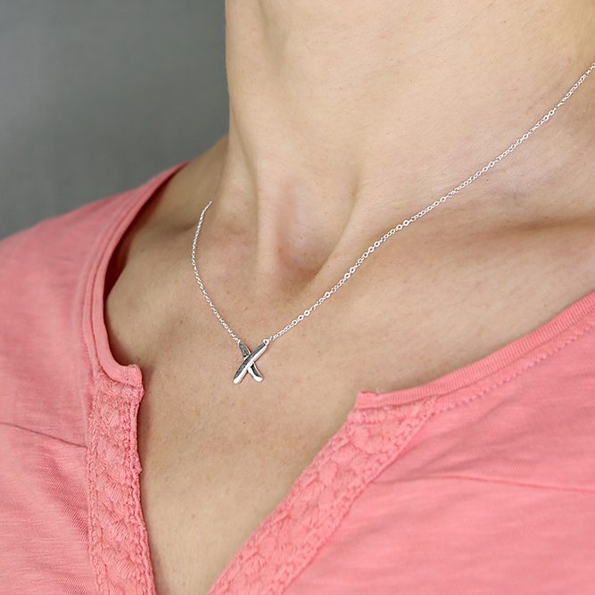 Sterling Silver Kiss Necklace