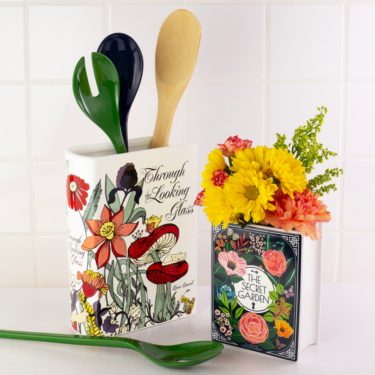 Steel Mill & Co UK - Book Vase, Secret Garden/Colorful Bloom