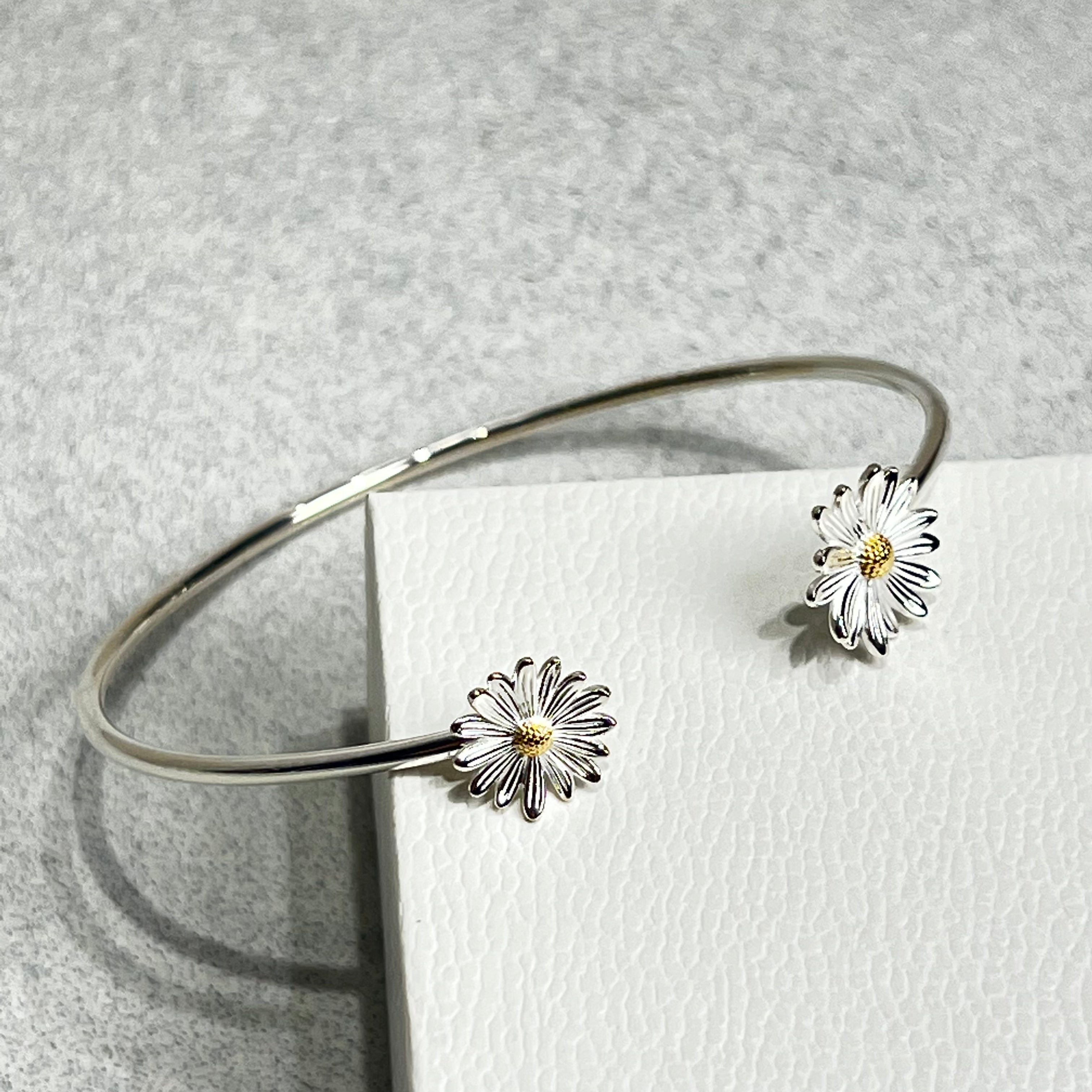 Sterling Silver Daisy Bangle Bracelet